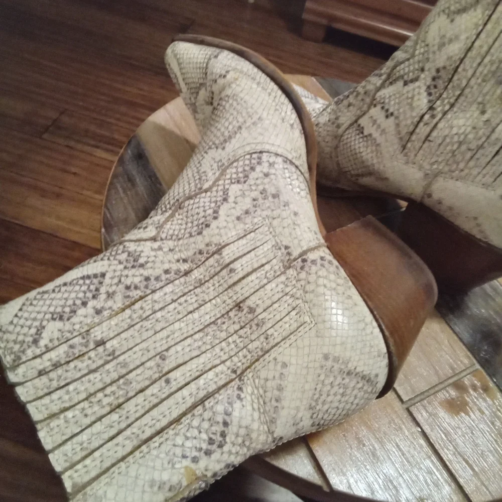 Dolce Vita Serna Snakeskin Leather Booties Size 8.5. Block Heel 2.5" - Picture 9 of 16